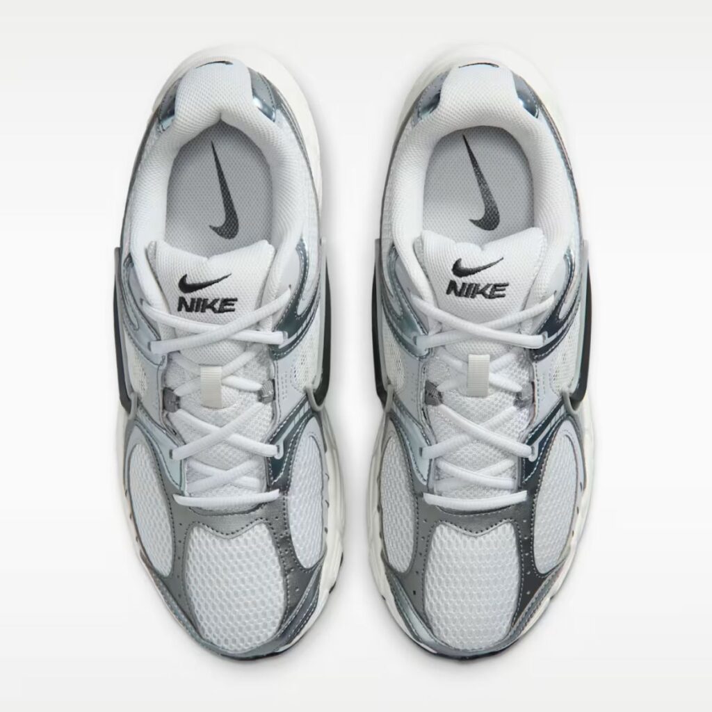 Tênis Nike V5 RNR "White Vast Grey College Grey Black"