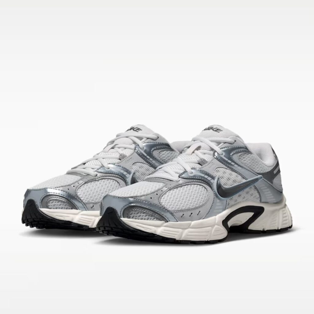 Tênis Nike V5 RNR "White Vast Grey College Grey Black"