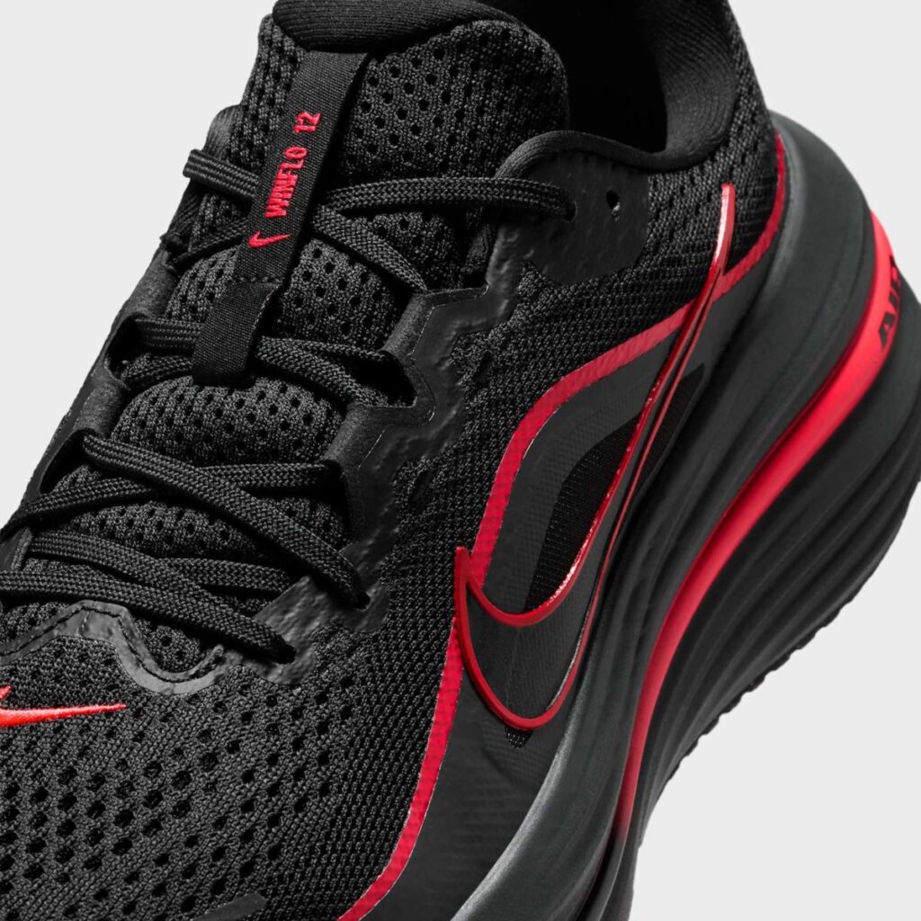 Tênis Nike Winflo 12 "Preto/Vermelho"