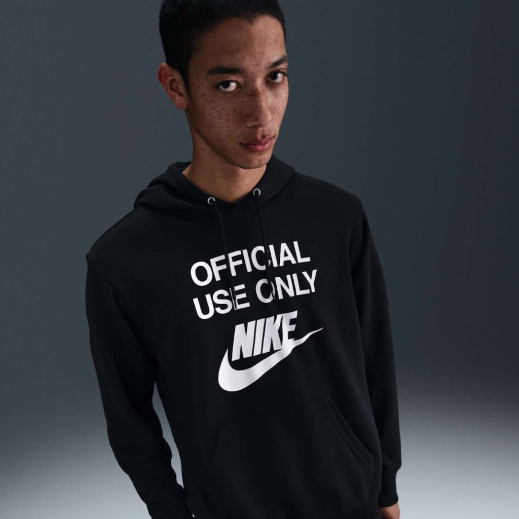 Blusão Nike Club Official