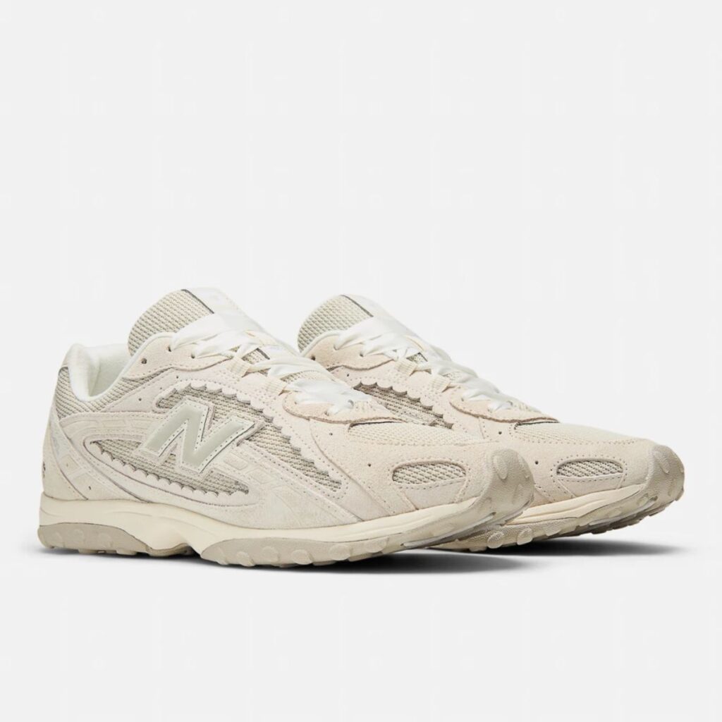 Tênis New Balance 204l Light Beige Unissex