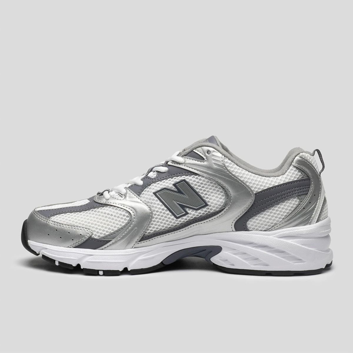 Tênis New Balance 530 Graphite Silver Unisex