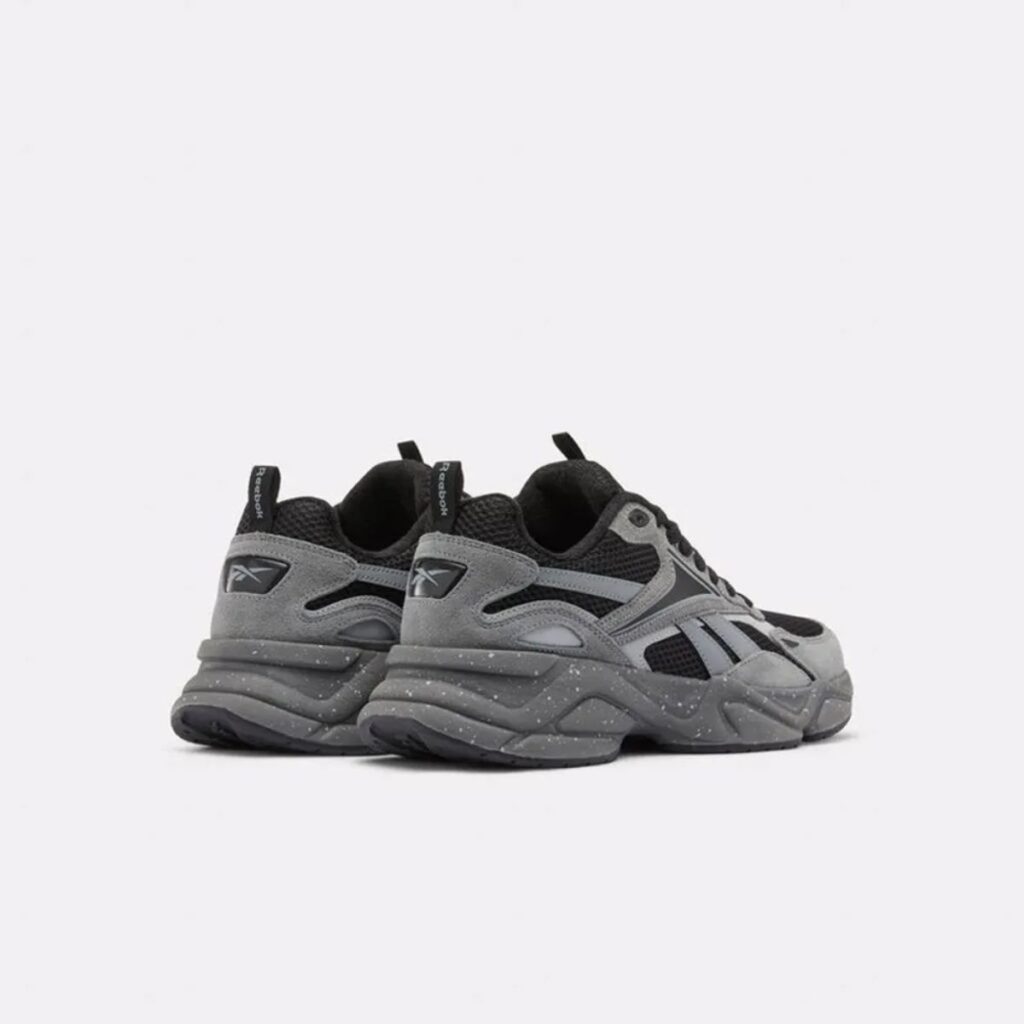 Tênis Reebok Charge Run Cinza