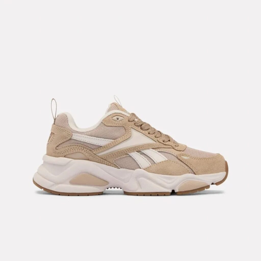 Tênis Reebok Charge Run Feminino Bege
