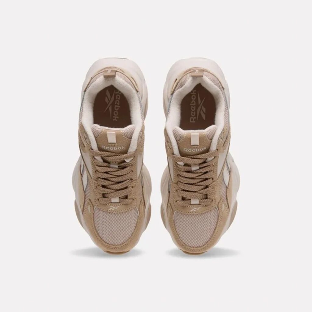 Tênis Reebok Charge Run Feminino Bege
