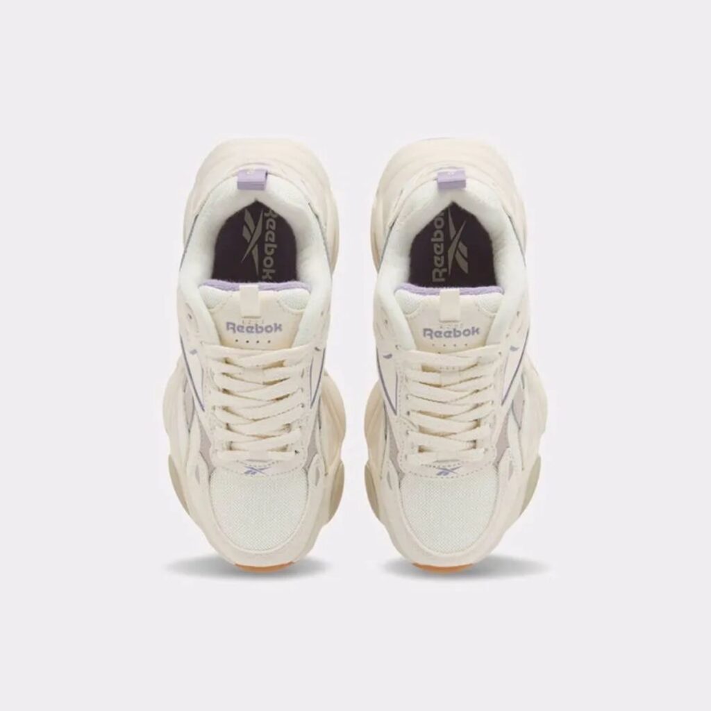 Tênis Reebok Charge Run Feminino Off White