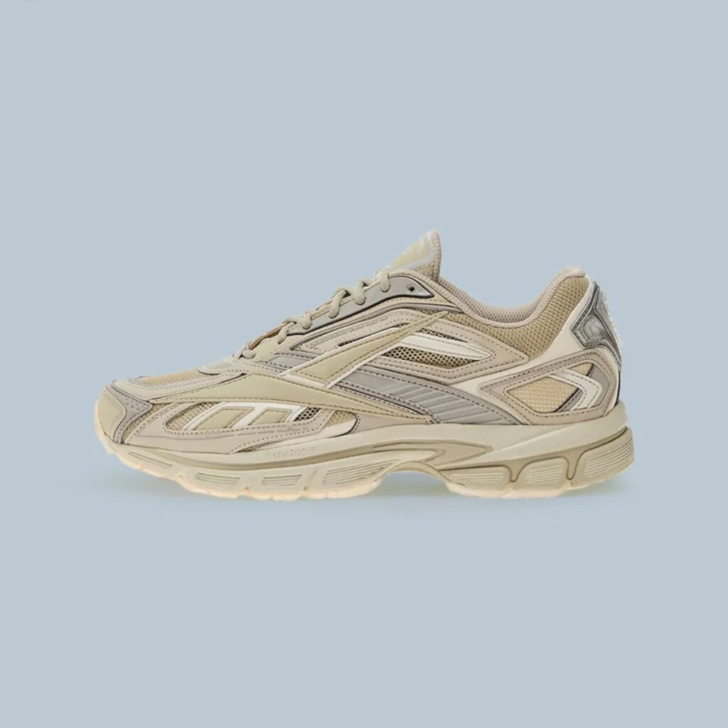 Tênis Reebok Premier Road Ultra Metalic "Off White" Unissex