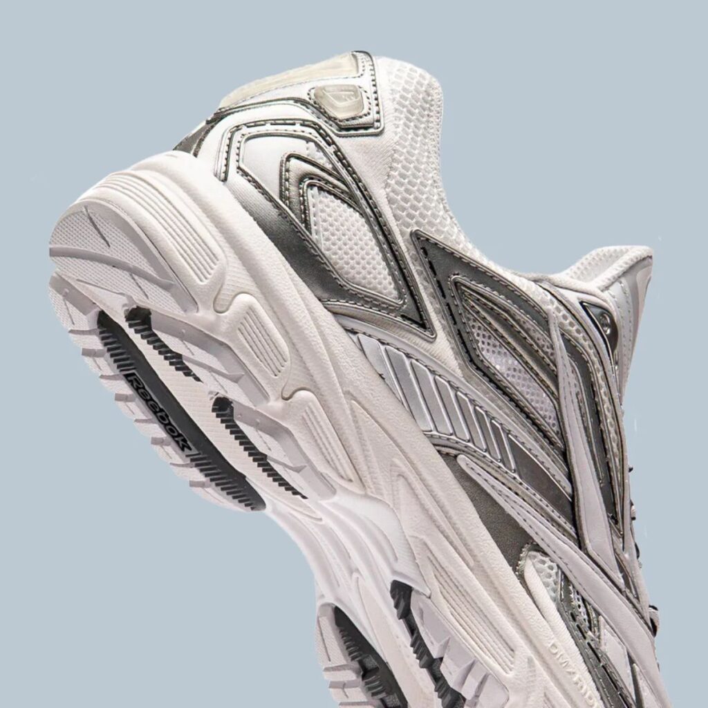 Tênis Reebok Premier Road Ultra Metalic "White Silver" Unissex