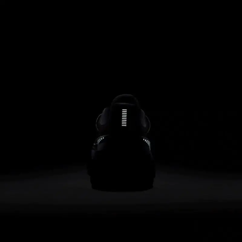 Nike Legend React 2 Shield Masculino - Imagem 9