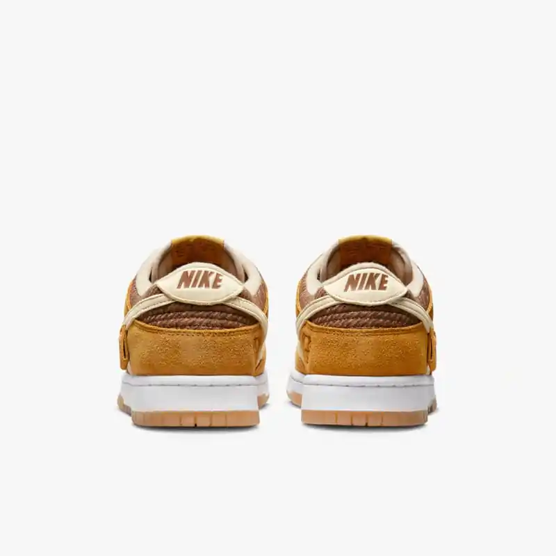 Nike Dunk Low Se "Teddy Bear Praline" - Imagem 5