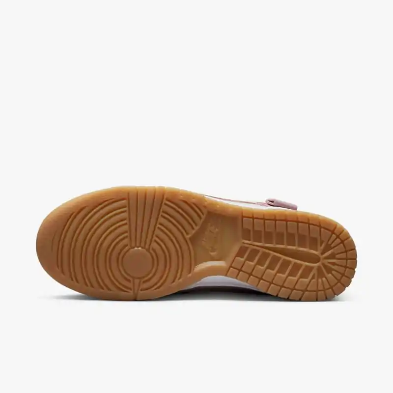 Nike Dunk Low Se "Teddy Bear" - Image 7