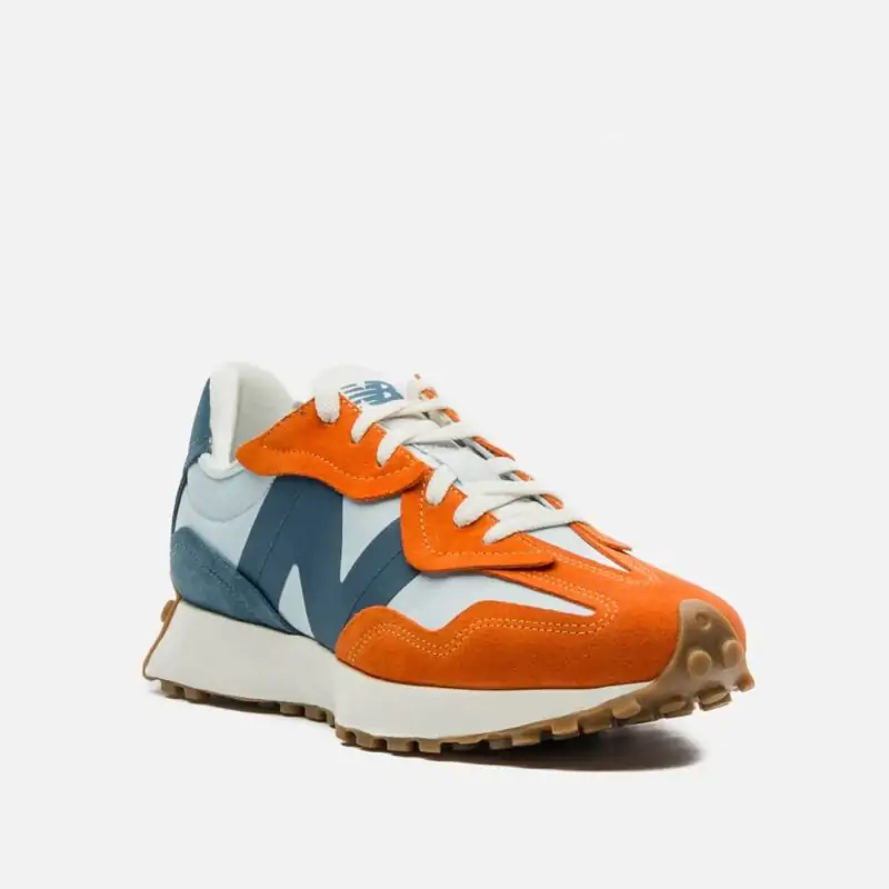 New Balance 327