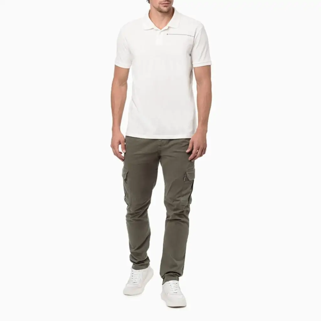Camisa-POlo-Calvin-Klein-Jeans-Off-White-DEfato-Sneakers (2)