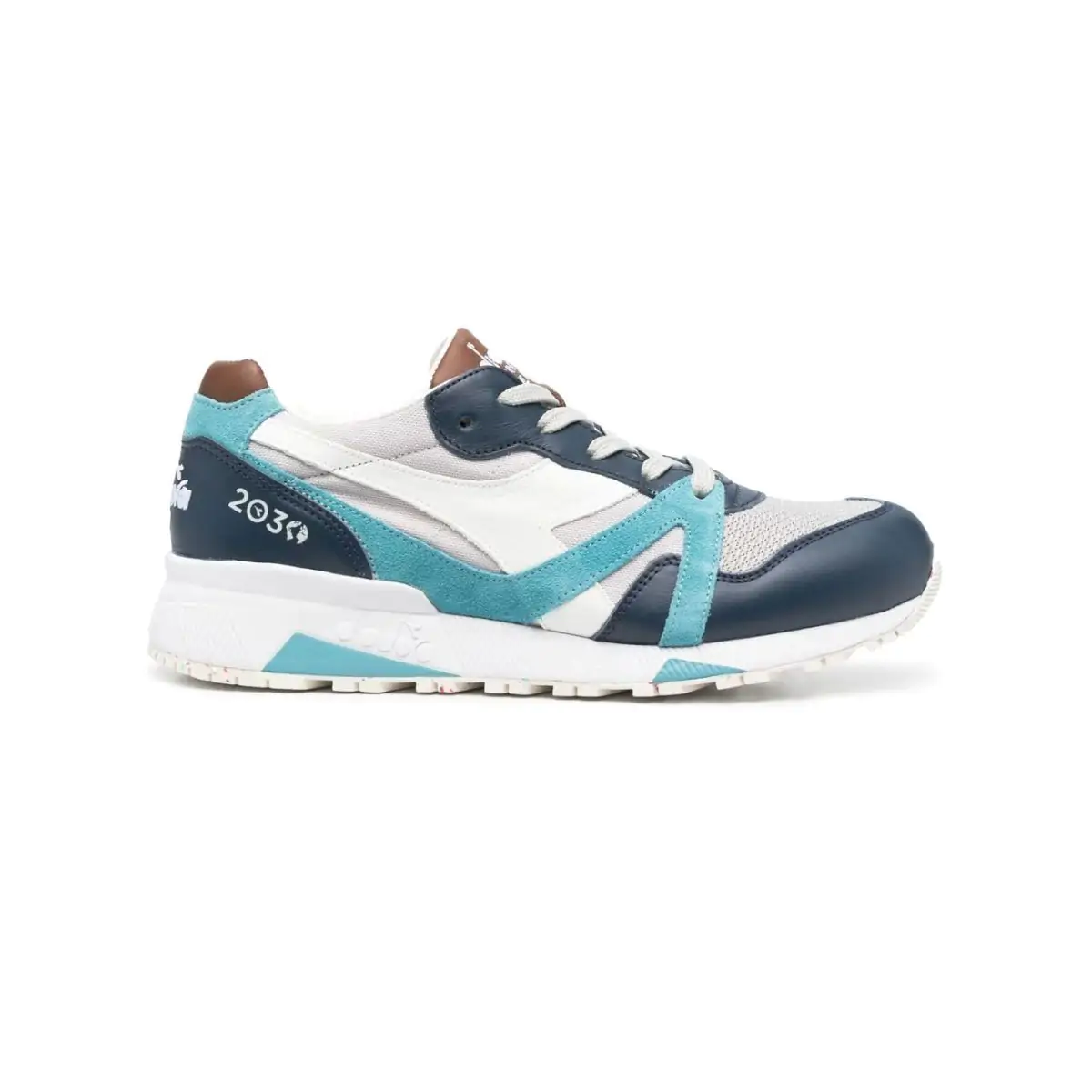 Diadora N9000