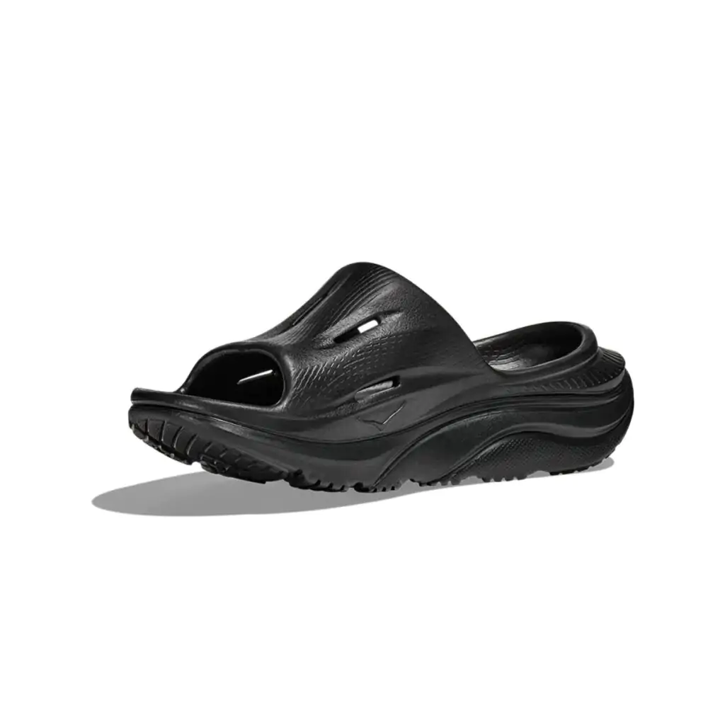 chinelo hoka