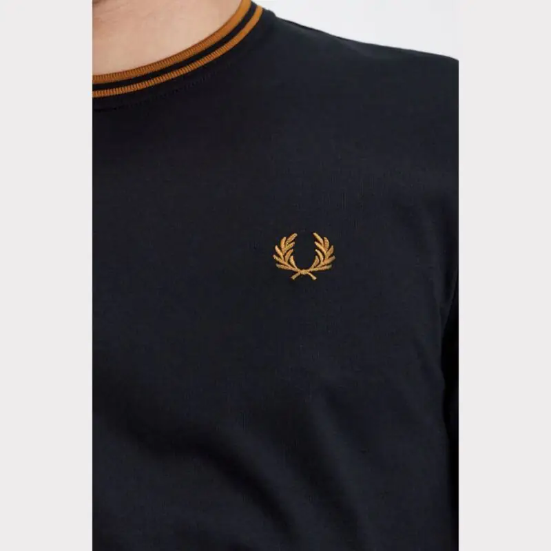 Camiseta Fred Perry Twin Tipped - Image 5