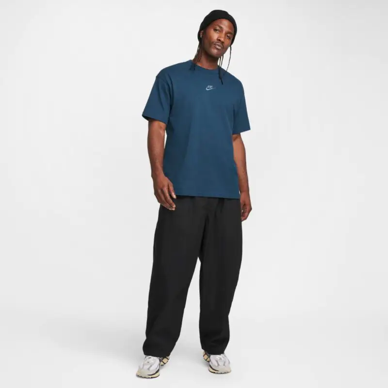 Camiseta Nike Sportswear Premium Essentials - Imagem 7