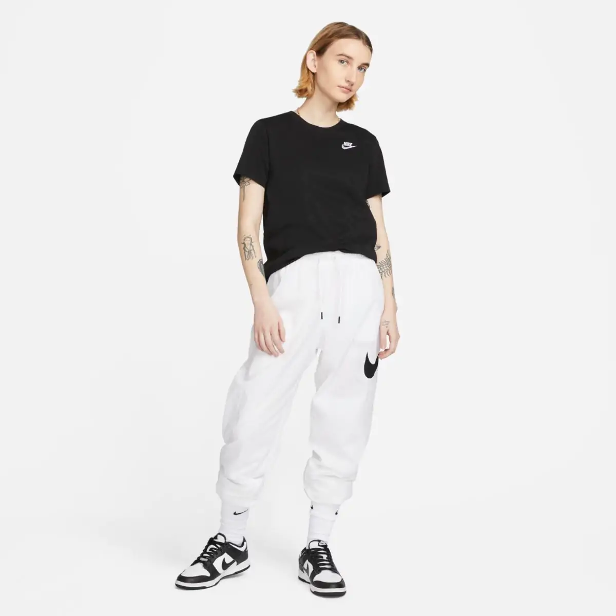 Camiseta Nike Sportswear Club