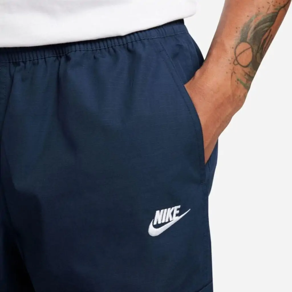 Calça Nike Club Woven Cargo Masculina