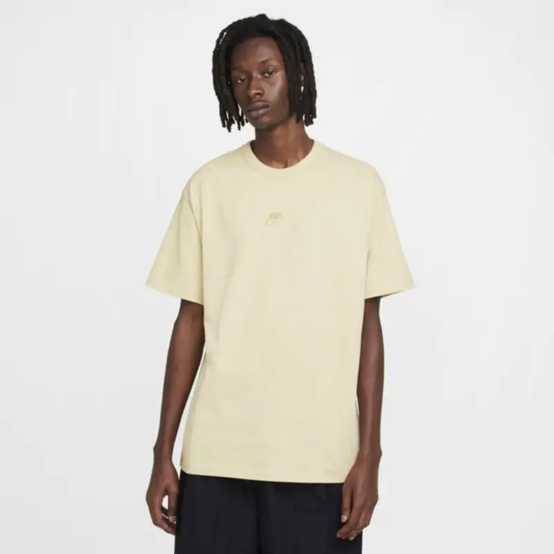 Camiseta Nike Sportswear Premium Essentials Bege