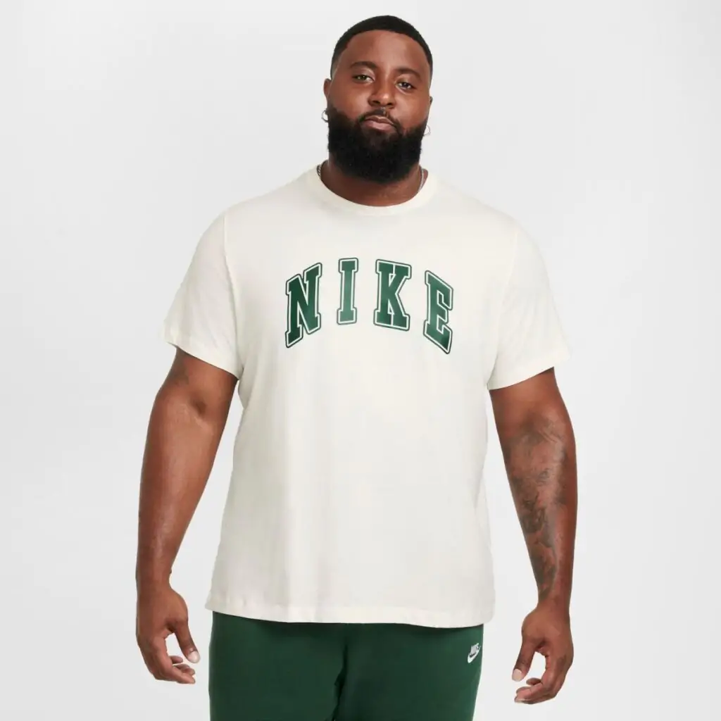 Camiseta Nike Sportswear Club