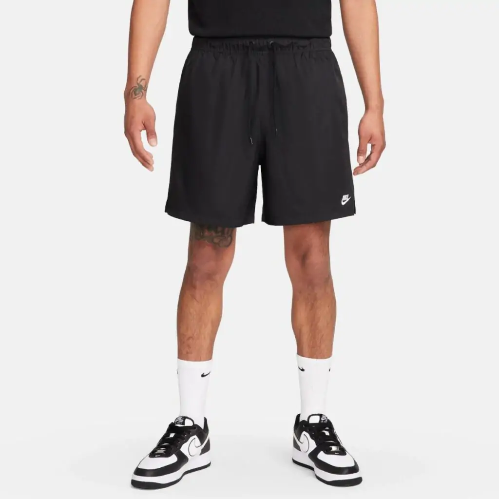 Shorts Nike Club Flow Preto