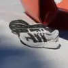 Tênis Adidas Lightblaze