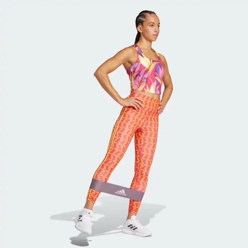 Regata Adidas Farm