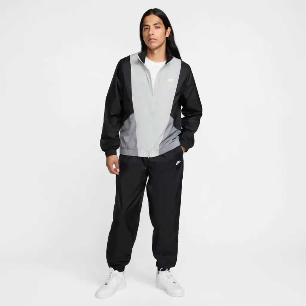 Agasalho Nike Club Preto