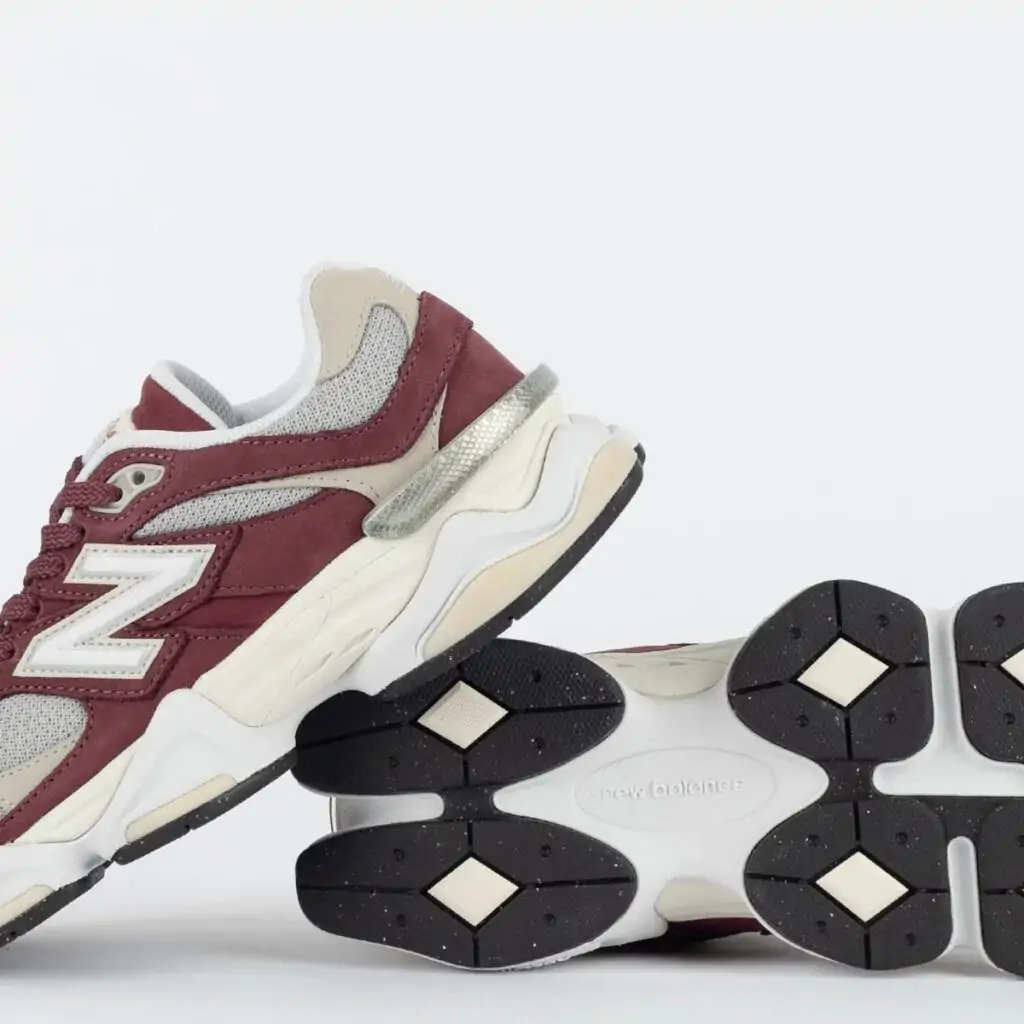 Tênis New Balance 9060