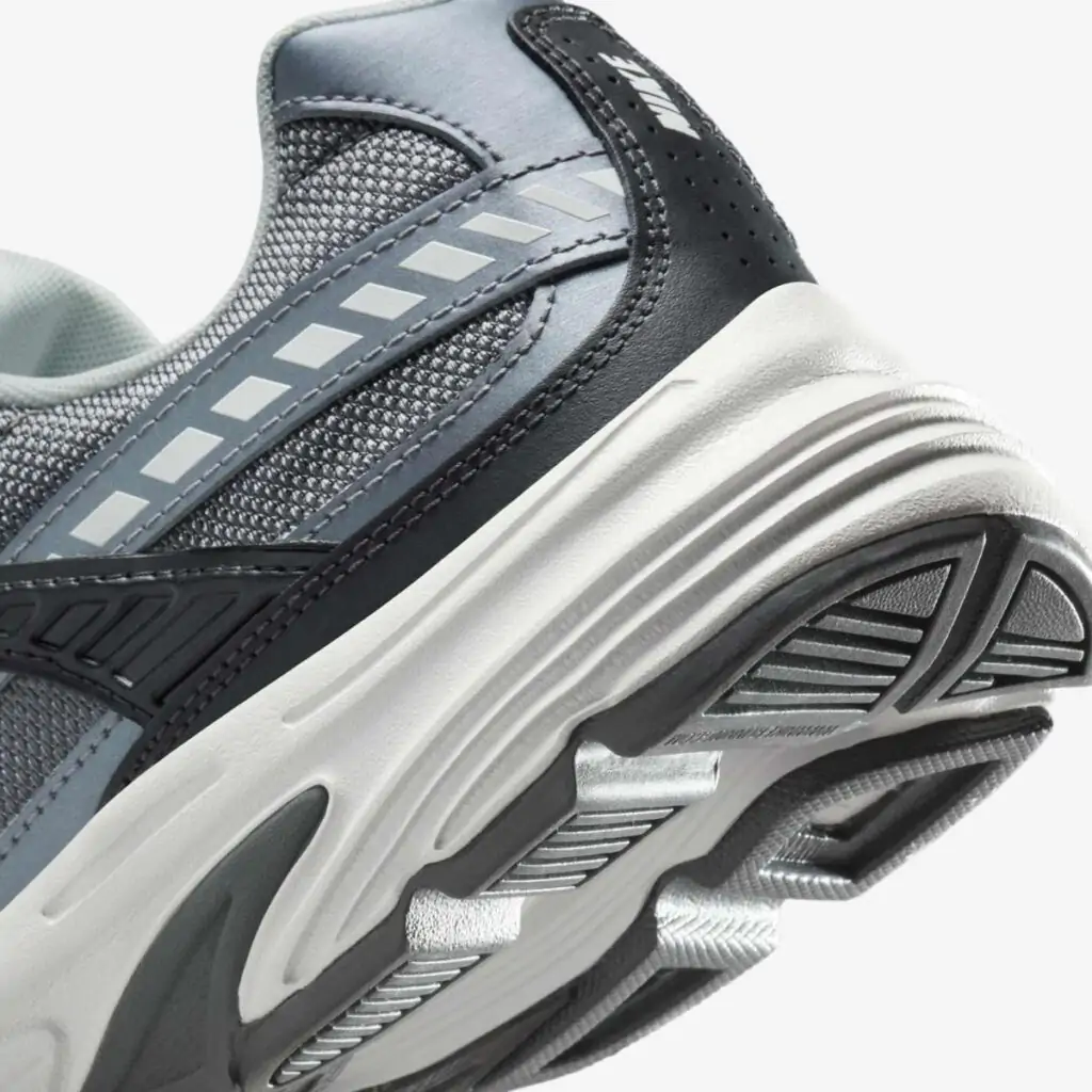 Tênis Nike Initiator "Cool Grey"