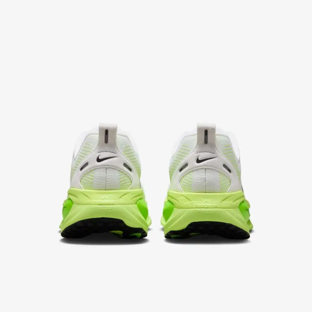 Tênis Nike Vomero 18 "White Electric Green Volt"
