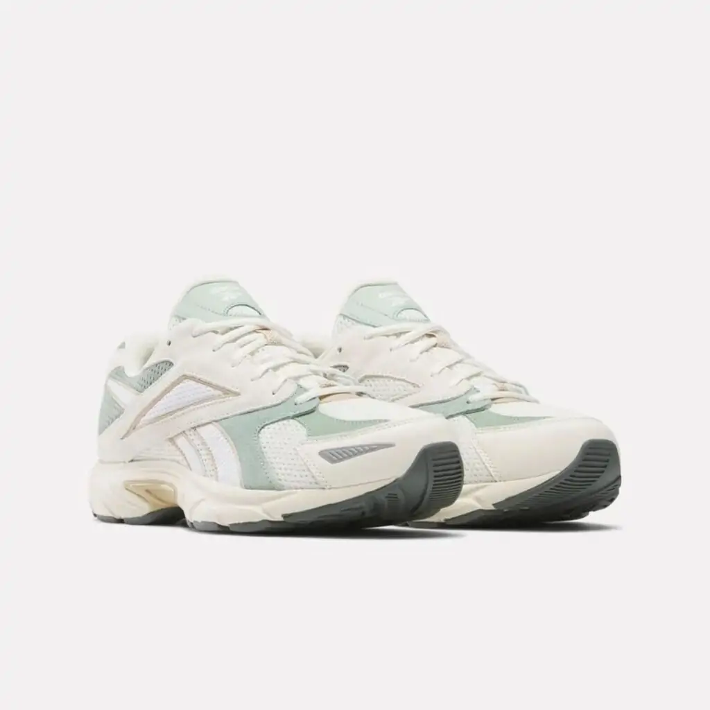 Reebok Road Prime