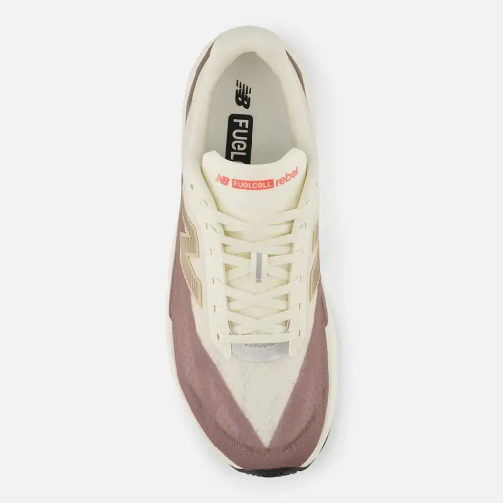 Tênis New Balance FuelCell Rebel V5