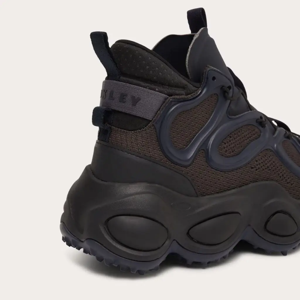 Tênis Oakley Eon Alpha "Triple Black"